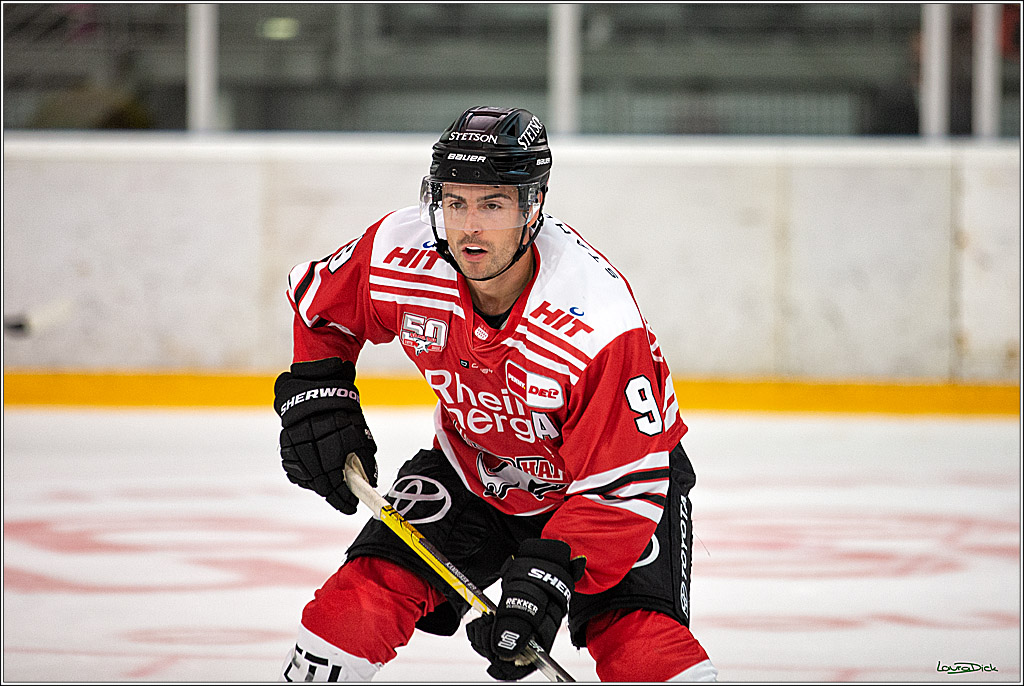 PENNY DEL;  Testspiel 2 Koelner Haie- SC Bern; Koeln, 20.08.2022